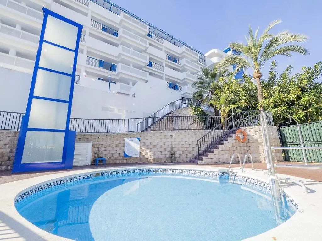 Funny Friendly Fish Holiday Apartments 贝纳尔马德纳